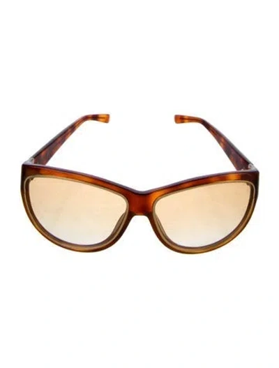 Pre-owned Marc Jacobs Cat-eye Tinted Sunglasses In Brown