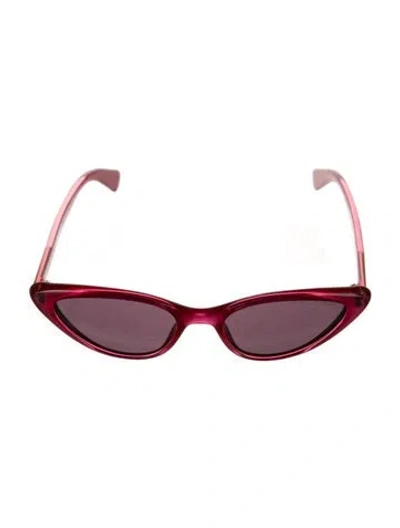 Pre-owned Marc Jacobs Cat-eye Tinted Sunglasses In Pink