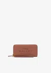 Marc Jacobs Continental Leather Logo Wallet In Blue