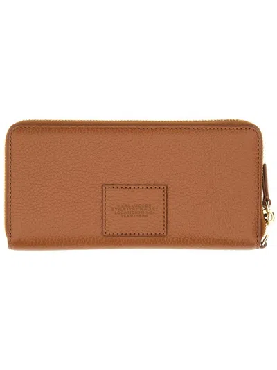 Marc Jacobs Continental Leather Wallet In Brown