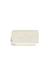 Marc Jacobs Continental Zipped Wallet In White