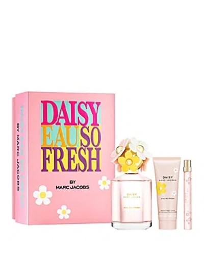 Marc Jacobs Daisy Eau So Fresh Eau De Toilette Gift Set ($213 Value) In White