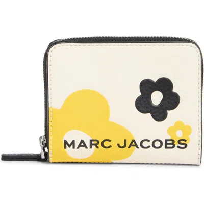 Marc Jacobs Daisy Print Bold Mini Compact Wallet In Black Multi