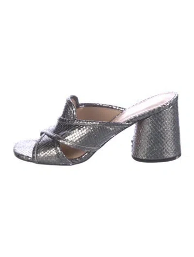 Pre-owned Marc Jacobs Embossed Leather Mules In Gray