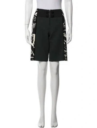 Pre-owned Marc Jacobs Floral Print Knee-length Shorts In Green