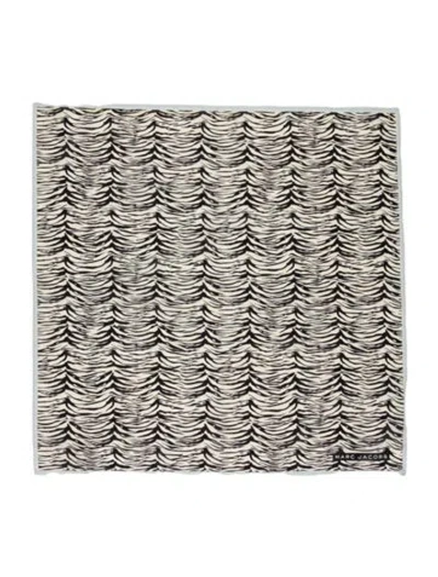 Pre-owned Marc Jacobs Floral Print Scarf In White