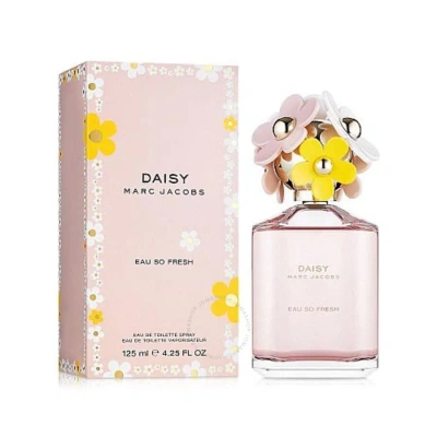 Marc Jacobs Ladies Daisy Eau So Fresh Edt Spray 1.0 oz Fragrances 3614229159073 In Red   / Apple / Green / Ruby