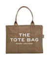 Marc Jacobs The Large Canvas Tote Bag In Green