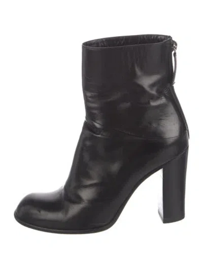 Pre-owned Marc Jacobs Leather Boots In Black