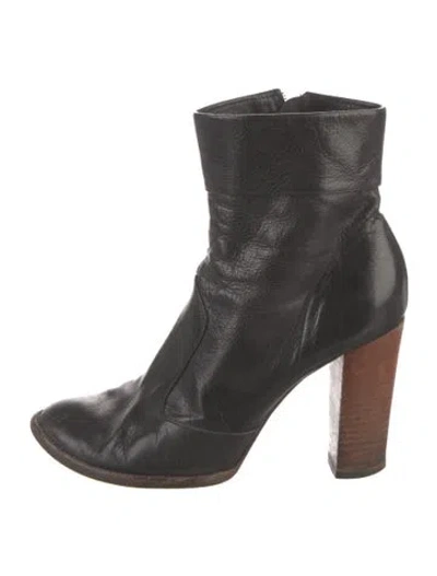 Pre-owned Marc Jacobs Leather Boots In Black