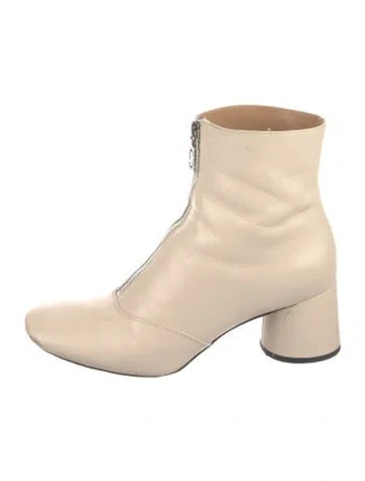 Pre-owned Marc Jacobs Leather Boots In Neutral