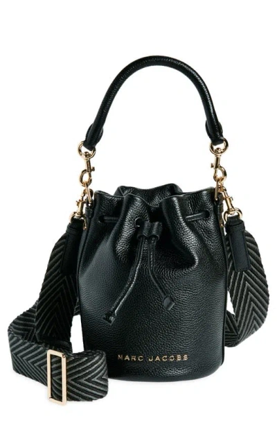 Marc Jacobs Leather Bucket Bag In Black