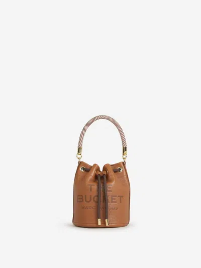 Marc Jacobs Leather Bucket Bag In Brown