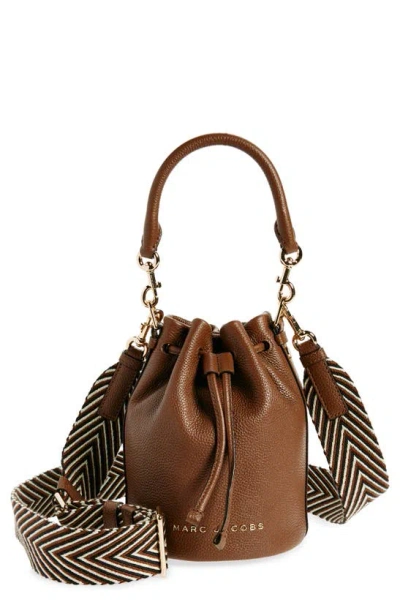 Marc Jacobs Leather Bucket Bag In Cognac