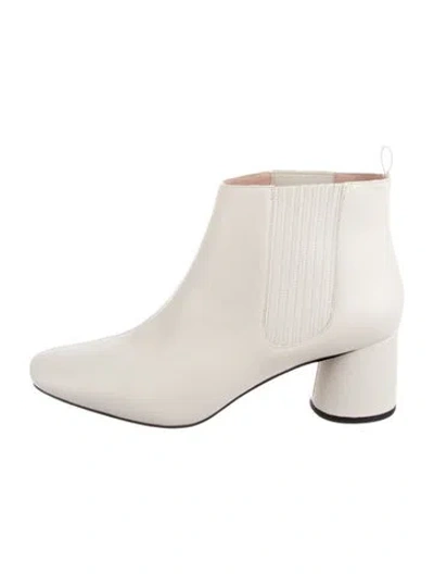 Pre-owned Marc Jacobs Leather Chelsea Boots In Neutrals