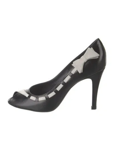 Pre-owned Marc Jacobs Leather Colorblock Pattern Pumps In Black