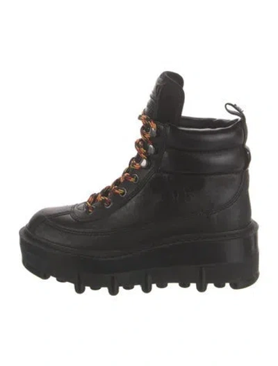 Pre-owned Marc Jacobs Leather Combat Boots In Black