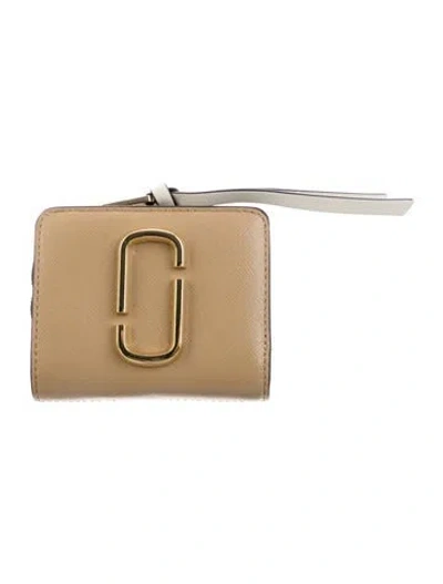 Pre-owned Marc Jacobs Leather Compact Wallet W/ Tags In Neutrals/pink
