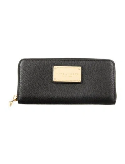 Pre-owned Marc Jacobs Leather Continental Wallet In Black