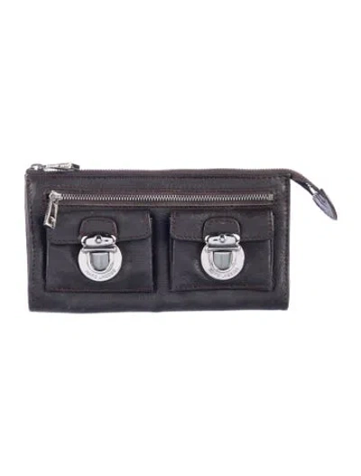 Pre-owned Marc Jacobs Leather Continental Wallet In Brown
