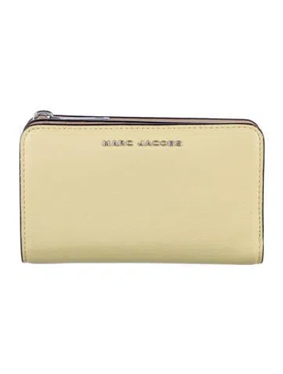 Pre-owned Marc Jacobs Leather Continental Wallet In Yellow