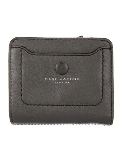 Pre-owned Marc Jacobs Leather Graphic Print Wallet In Gray