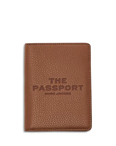 Marc Jacobs Leather Passport Case In White