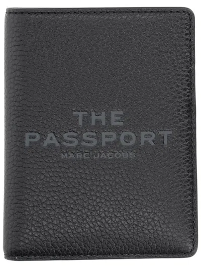 Marc Jacobs Leather Passport Holder In Black