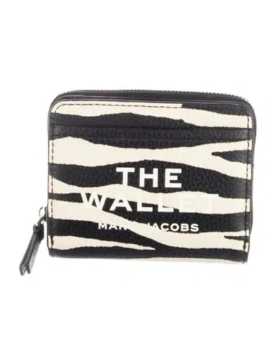 Pre-owned Marc Jacobs Leather Printed Wallet In Black