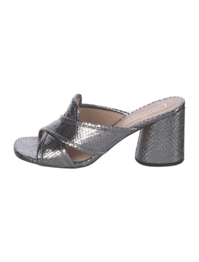 Pre-owned Marc Jacobs Leather Slides In Gray