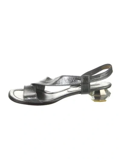 Pre-owned Marc Jacobs Leather Slingback Sandals In Silver