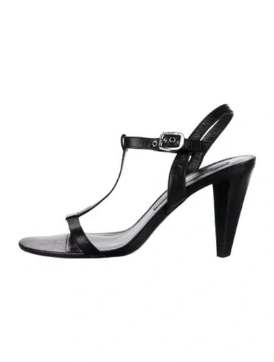 Pre-owned Marc Jacobs Leather T-strap Sandals In Black
