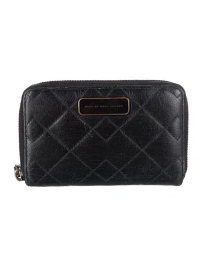 Pre-owned Marc Jacobs Leather Wallet In Black
