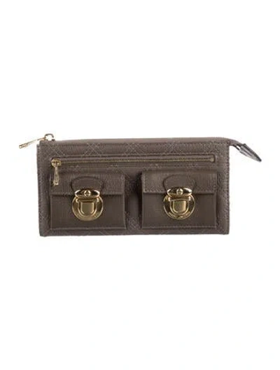 Pre-owned Marc Jacobs Leather Wallet In Brown