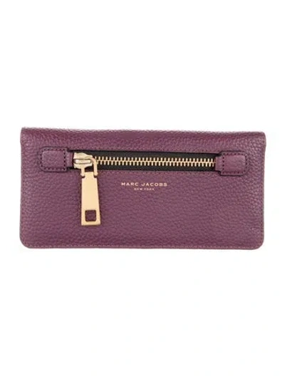 Pre-owned Marc Jacobs Leather Wallet In Purple