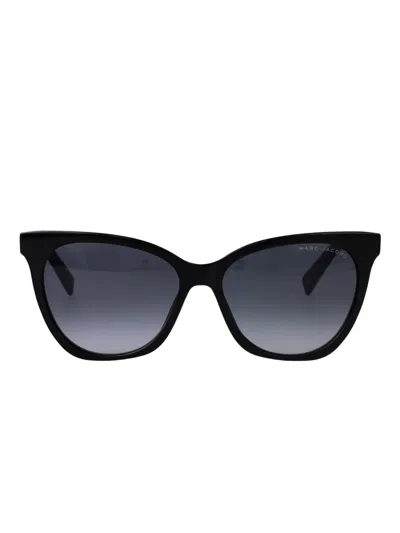 Marc Jacobs Logo Cat-eye Sunglasses In Black