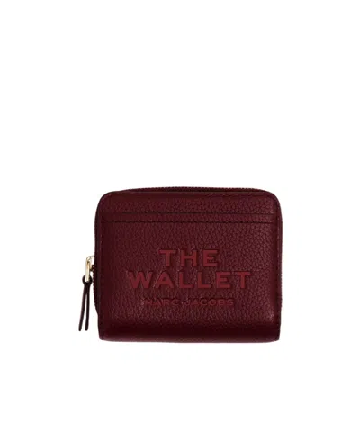 Marc Jacobs Logo Printed Zipped Mini Compact Wallet In Brown