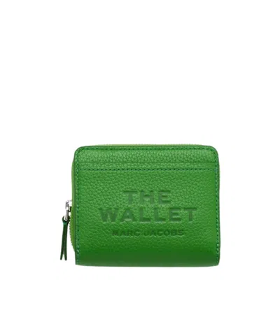 Marc Jacobs Logo Printed Zipped Mini Compact Wallet In Green