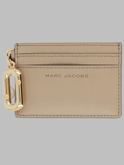 Marc Jacobs Mini Leather Card Case 7 X 10 Cm In Sand