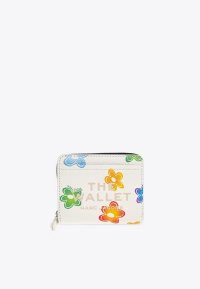Marc Jacobs Mini Wild Daisy Compact Wallet In White