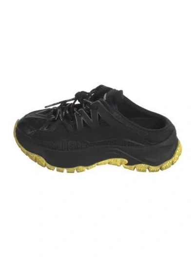 Pre-owned Marc Jacobs Nylon Sneakers In Black
