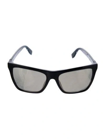 Pre-owned Marc Jacobs Oversize Tinted Sunglasses In Black