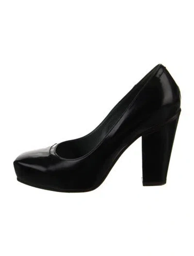 Pre-owned Marc Jacobs Patent Leather Pumps In Black