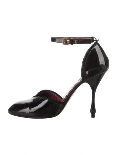 Pre-owned Marc Jacobs Patent Leather Pumps In Black