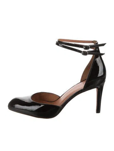 Pre-owned Marc Jacobs Patent Leather Pumps In Black