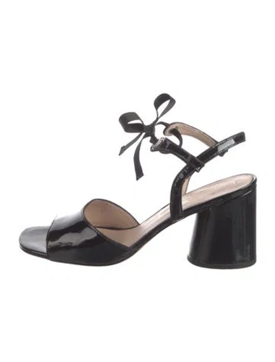 Pre-owned Marc Jacobs Patent Leather Sandals In Black