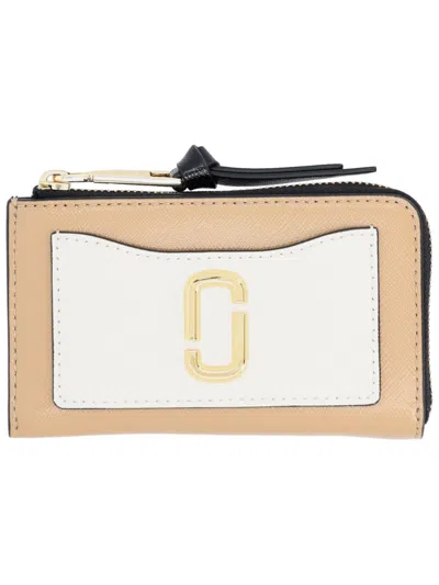 Marc Jacobs The Utility Snapshot Top Zip Multi Wallet In Brown