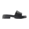 Marc Jacobs Lug Sole Leather Sandals In Black
