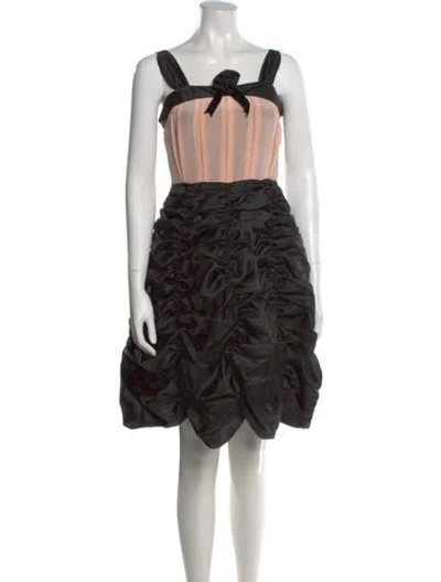 Pre-owned Marc Jacobs Silk Knee-length Dress In Black