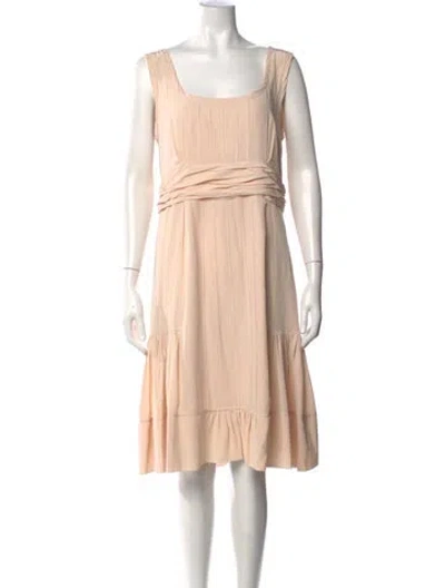 Pre-owned Marc Jacobs Silk Midi Length Dress In Neutrals